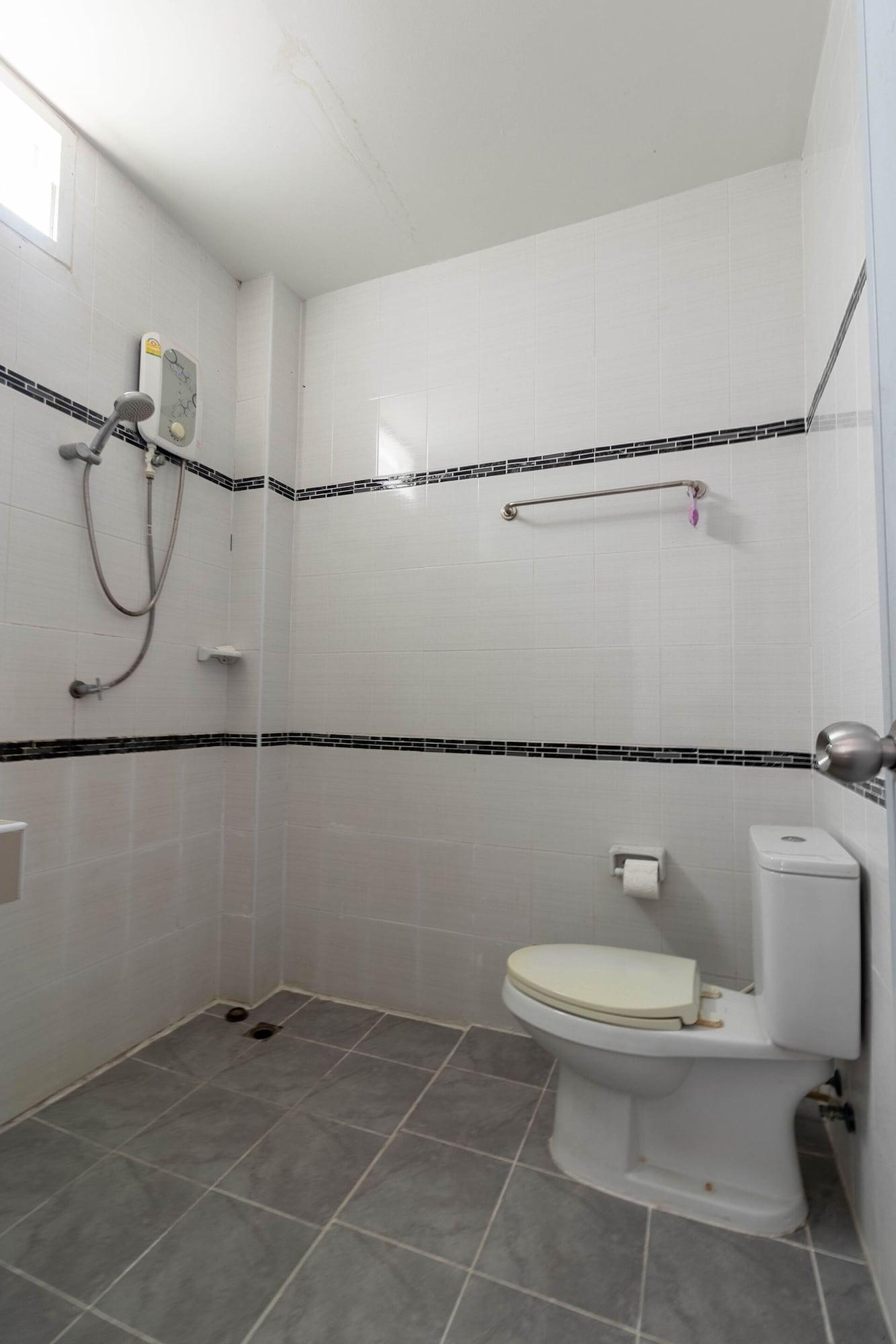 Oyo 75389 Pandora House Ξενοδοχείο Pattaya Εξωτερικό φωτογραφία
