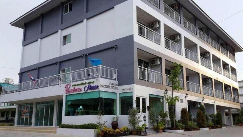Oyo 75389 Pandora House Ξενοδοχείο Pattaya Εξωτερικό φωτογραφία