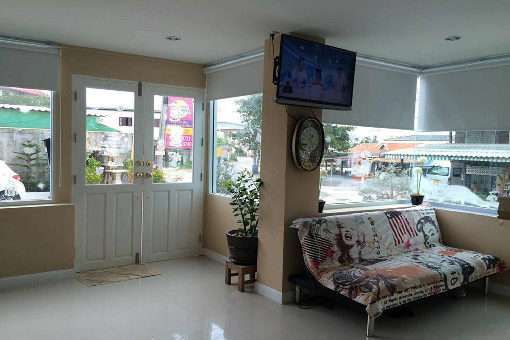Oyo 75389 Pandora House Ξενοδοχείο Pattaya Εξωτερικό φωτογραφία