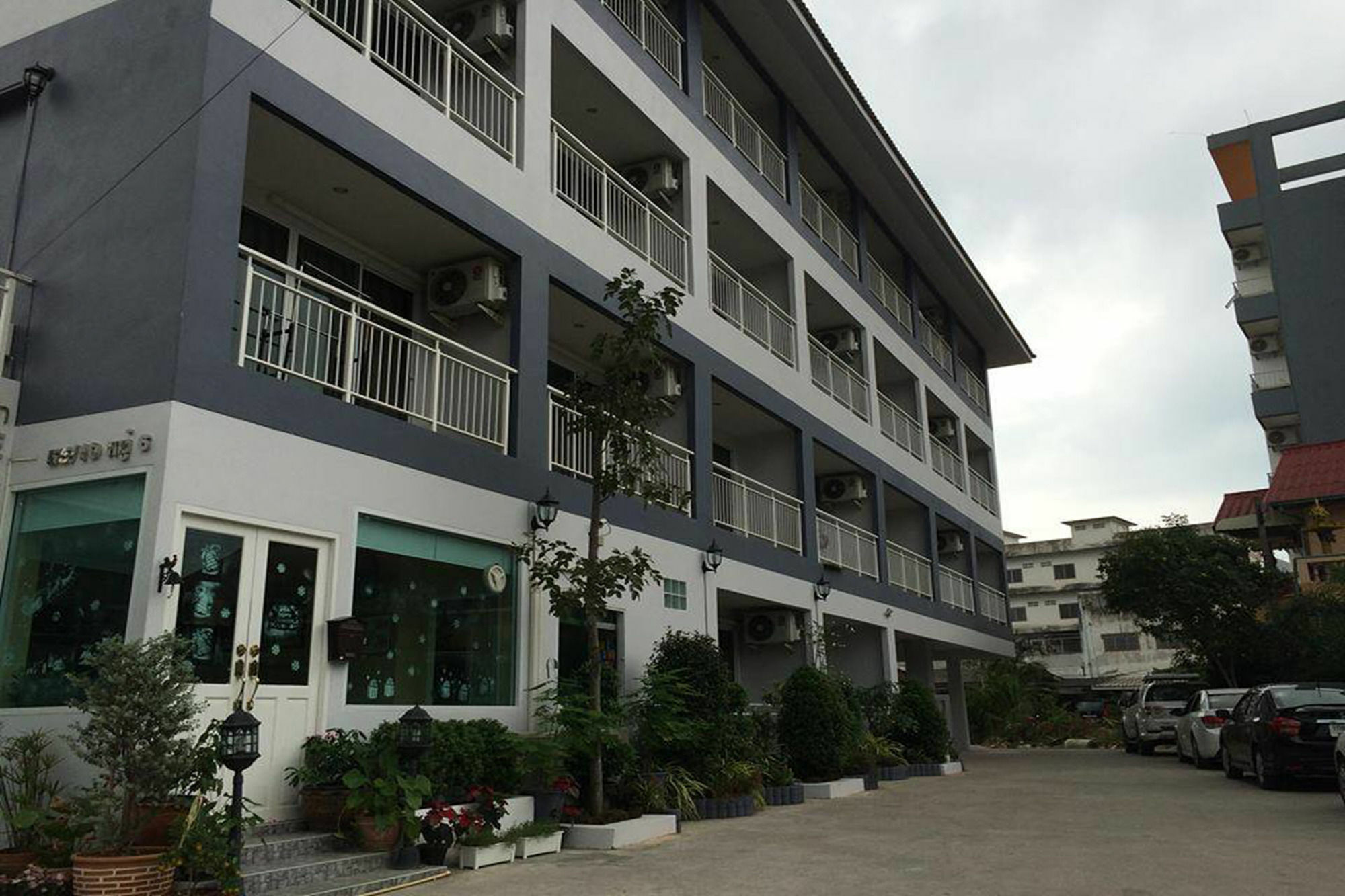 Oyo 75389 Pandora House Ξενοδοχείο Pattaya Εξωτερικό φωτογραφία