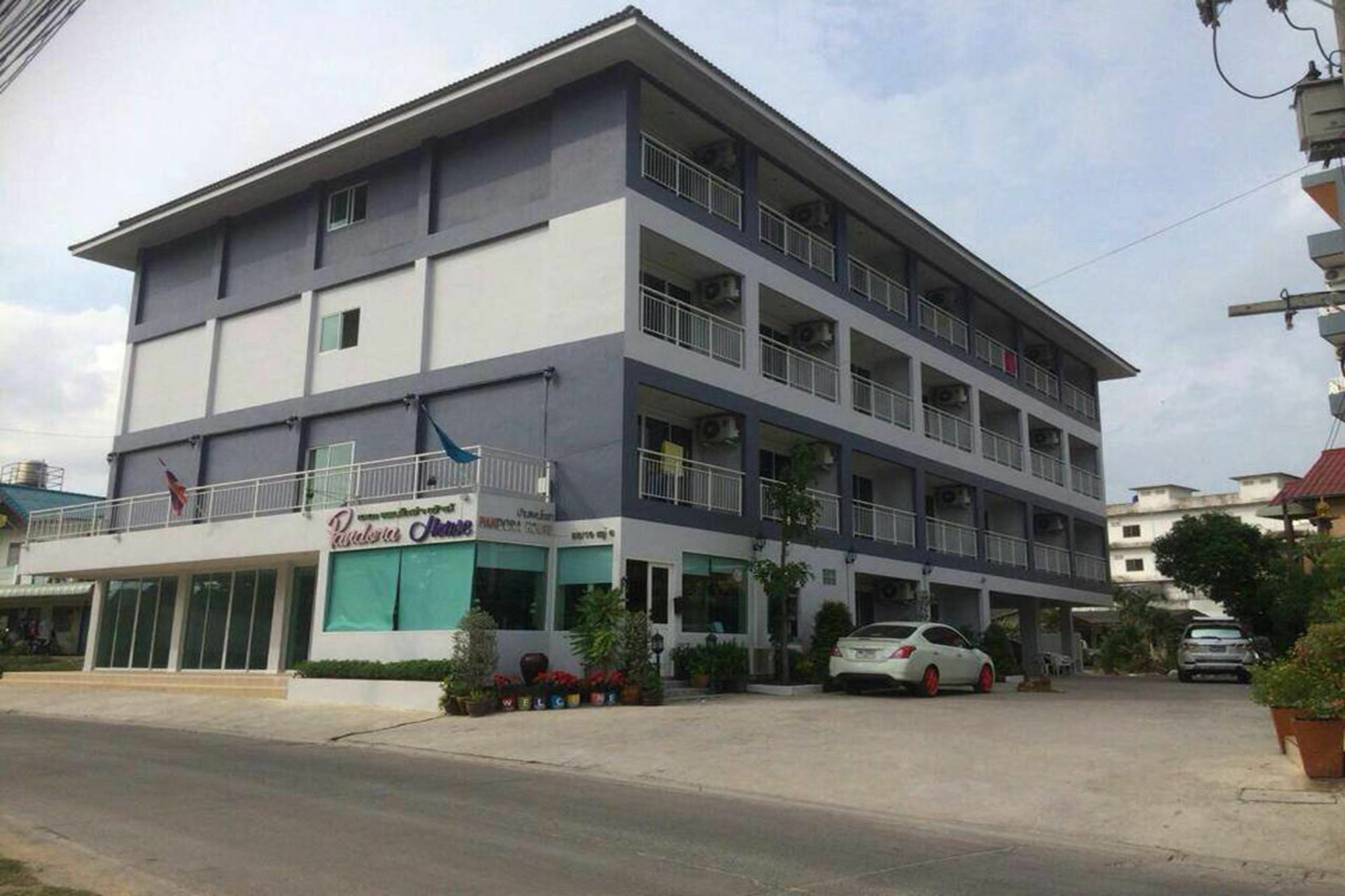 Oyo 75389 Pandora House Ξενοδοχείο Pattaya Εξωτερικό φωτογραφία
