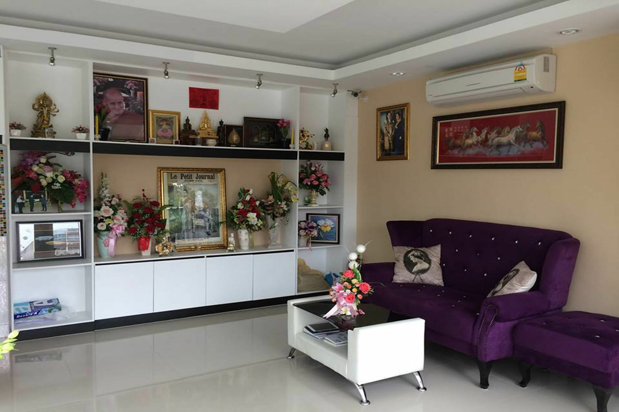 Oyo 75389 Pandora House Ξενοδοχείο Pattaya Εξωτερικό φωτογραφία